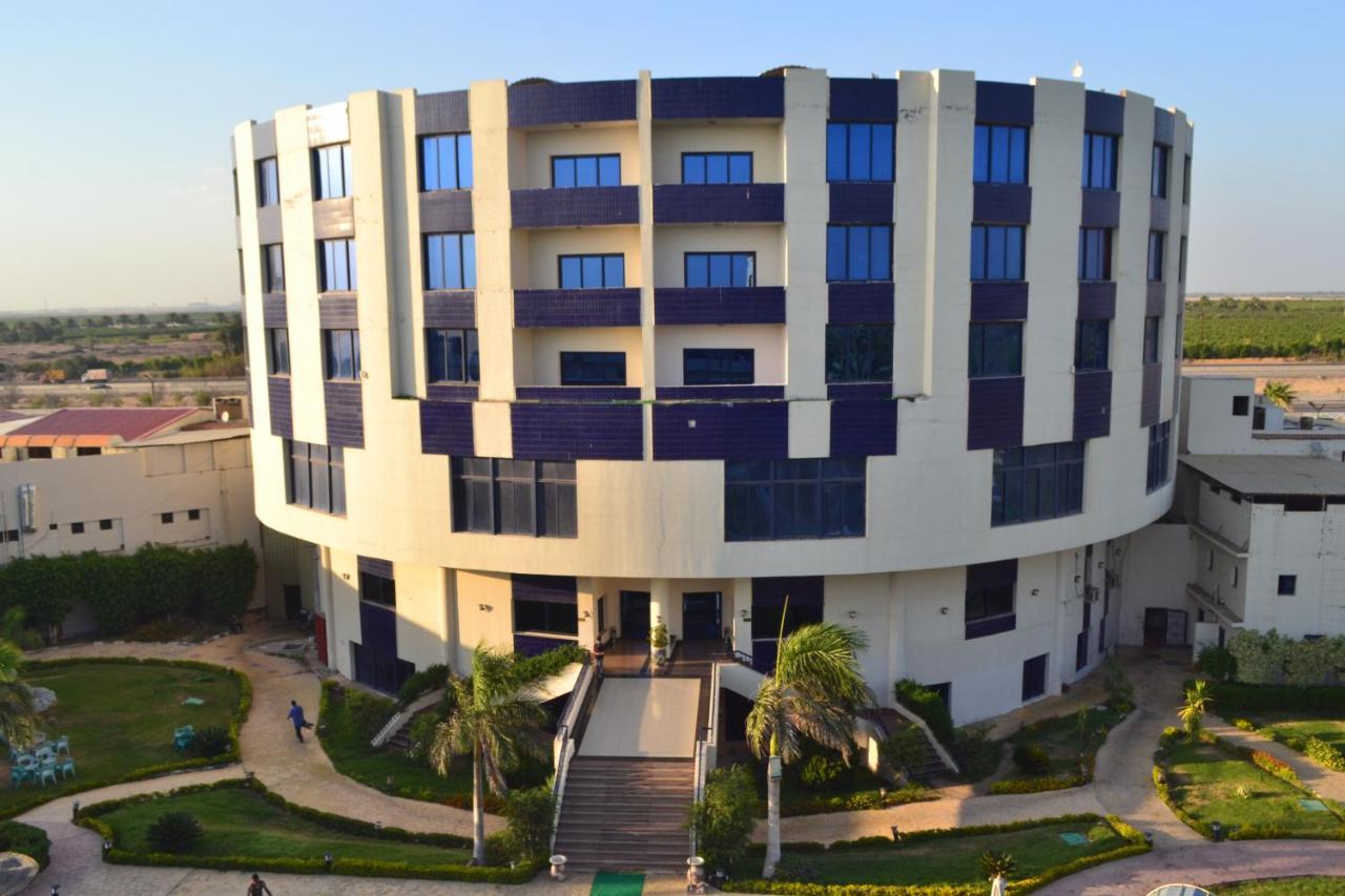 Green Desert Sadat City Exterior photo